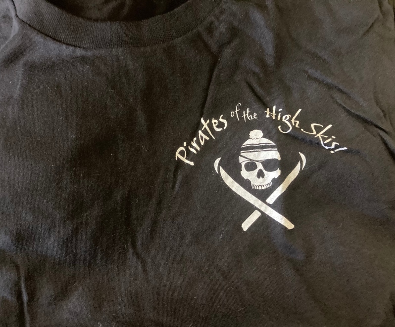 10th Pirates of the High Skis Short Sleeve- black